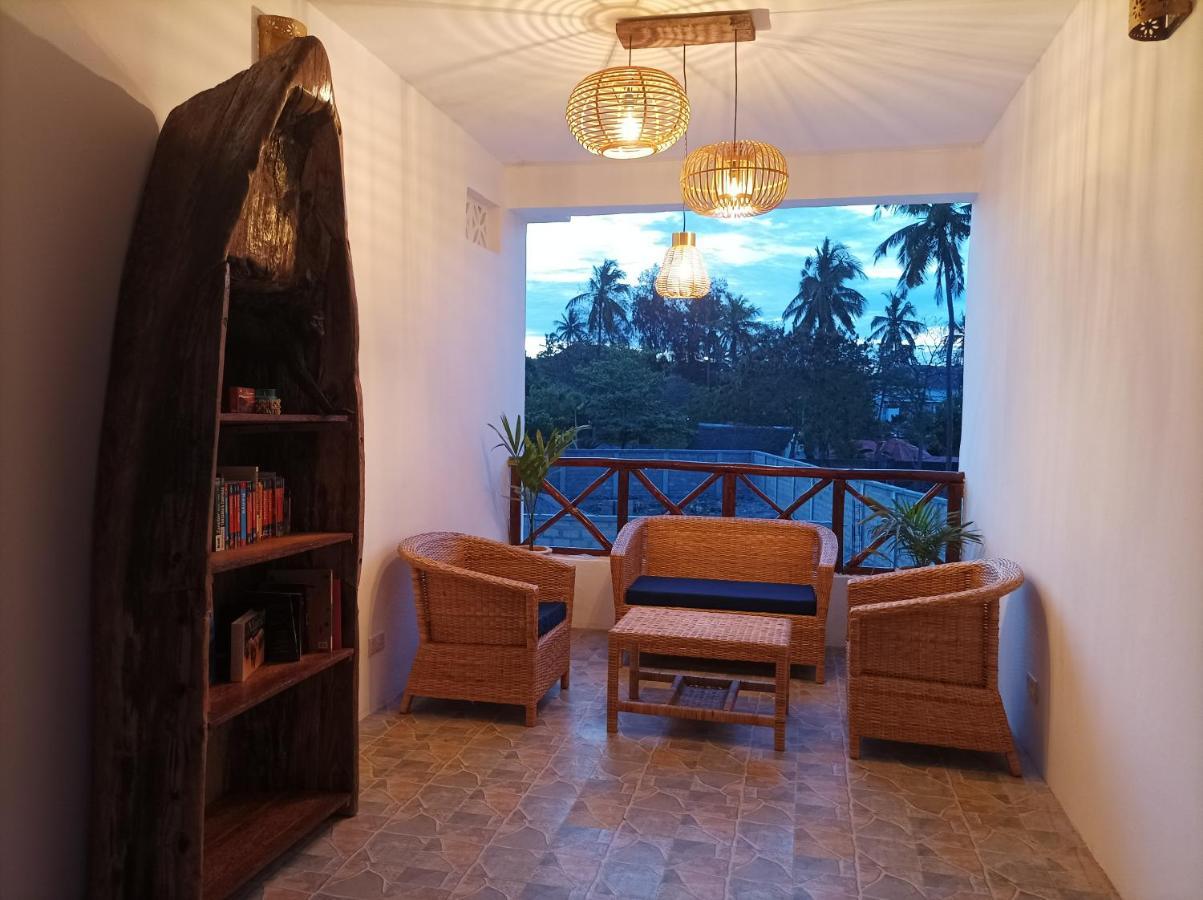 Zanzicrown Hotel Nungwi Luaran gambar