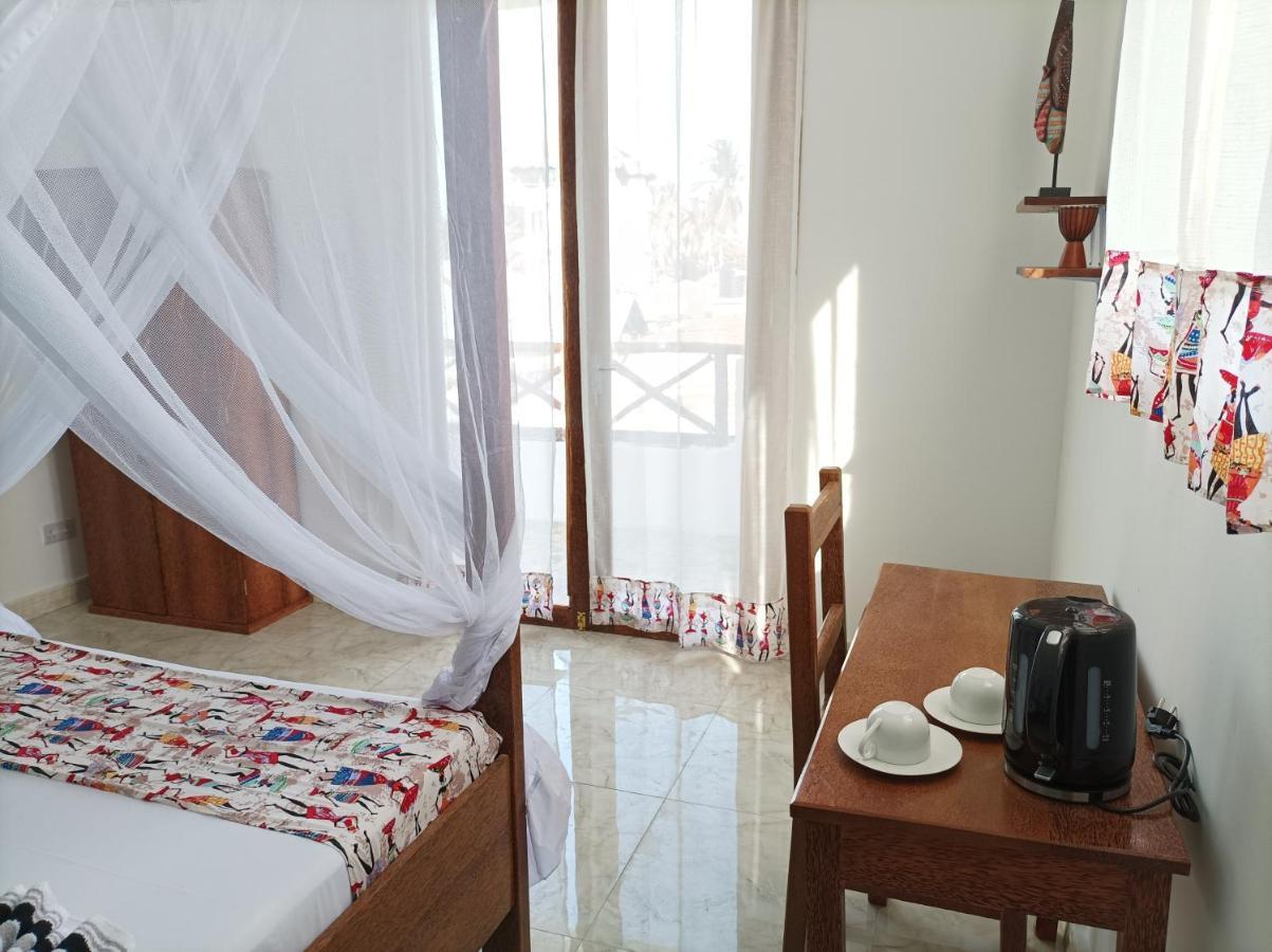 Zanzicrown Hotel Nungwi Luaran gambar
