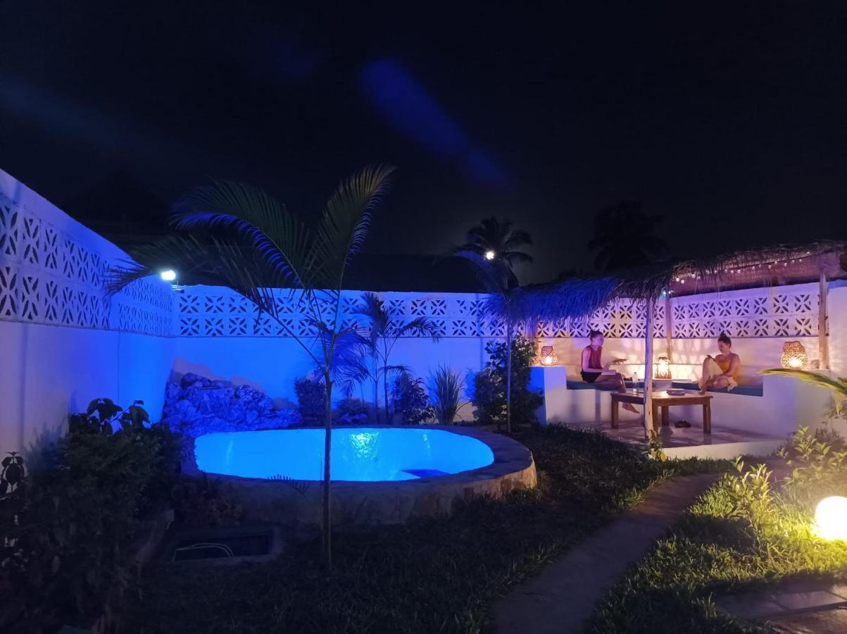 Zanzicrown Hotel Nungwi Luaran gambar