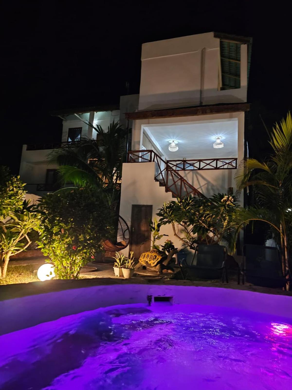 Zanzicrown Hotel Nungwi Luaran gambar